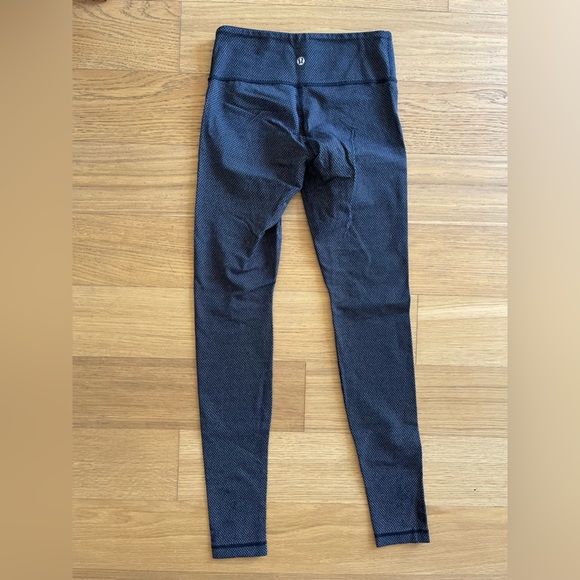 Lululemon Soul Cycle Patterned Leggings Sz 4 - Picture 7 of 7